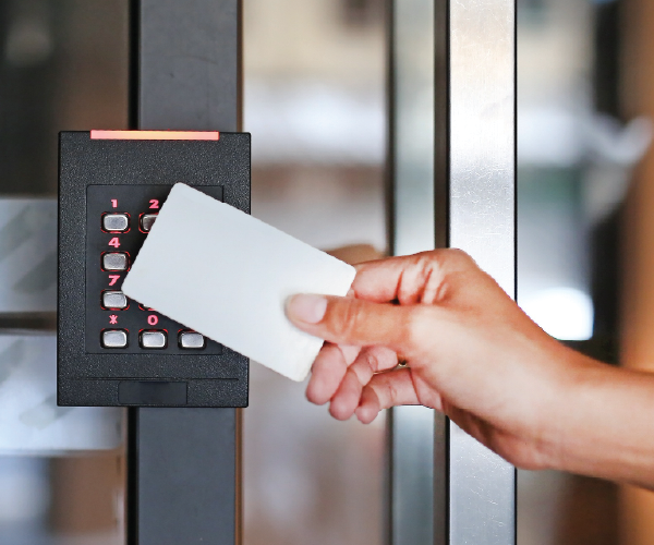 sistemas-control-de-acceso-paraguay-smarthome-tecnologia